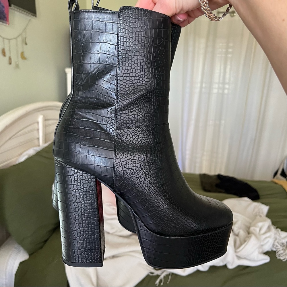 Platform Snakeskin Faux Leather Boots